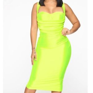 What A Night Ruched Midi Dress NWT